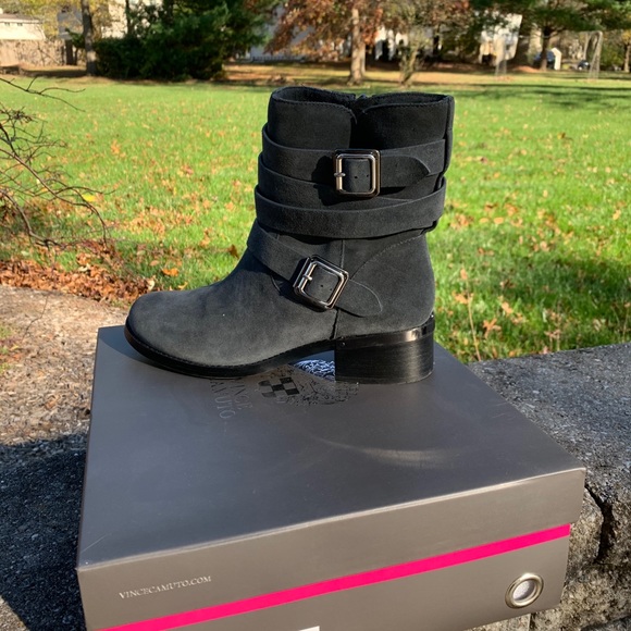 Vince Camuto boots - Picture 7 of 8